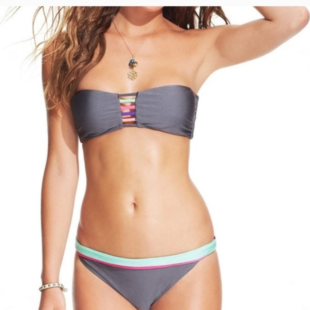 *Raisins 2pc Small Gray Bandeau Top and Bikini Bottoms A12